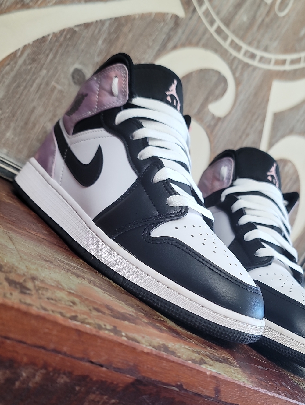 Nike Air Jordan 1 Mid (Special Edition) 'Zen Master' Wmns7.5 Great Condition. - Picture 5 of 14